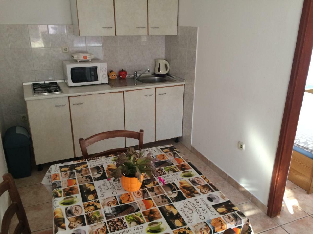Apartmani Emilio Novalja Quarto foto