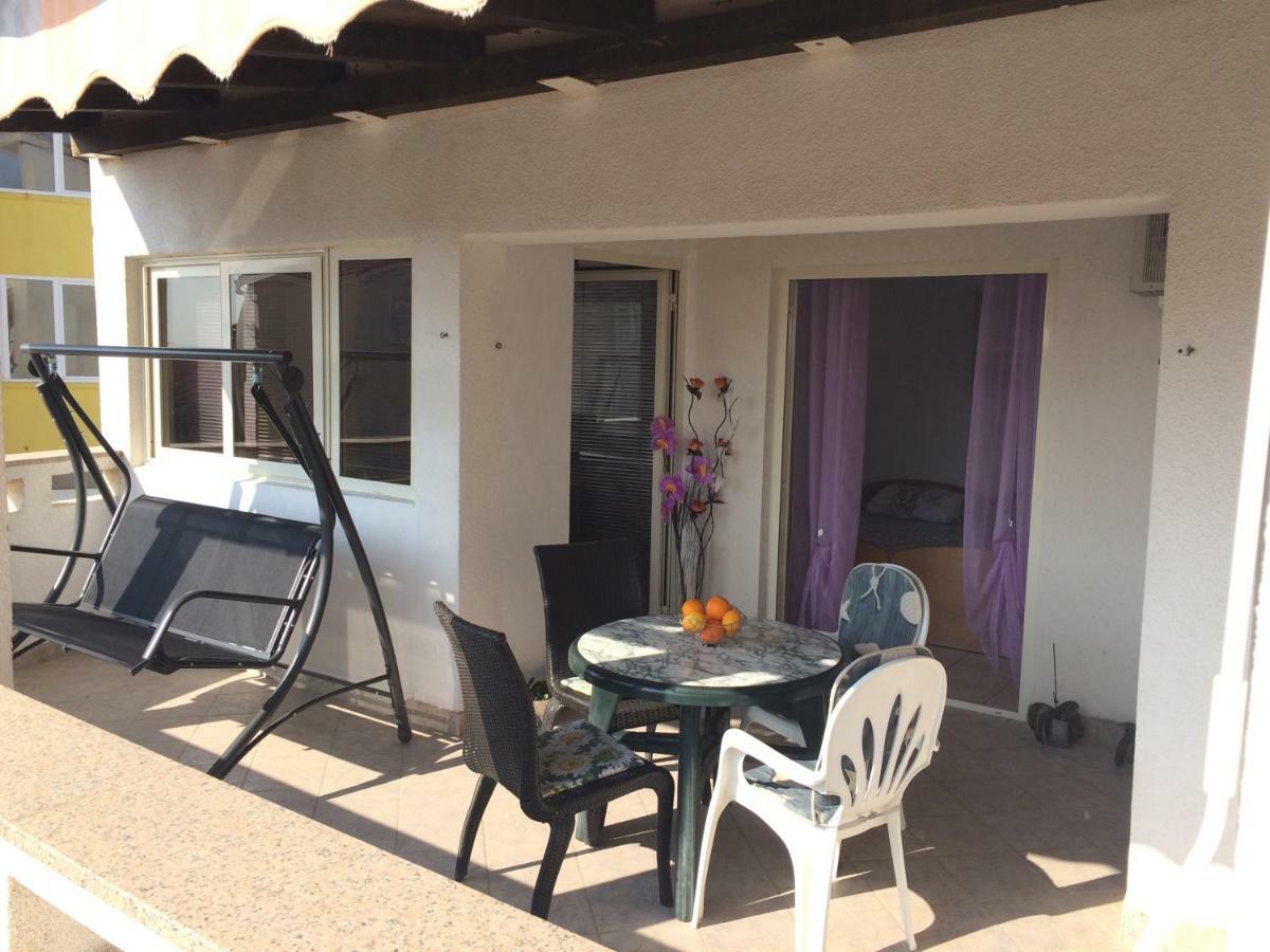 Apartmani Emilio Novalja Quarto foto
